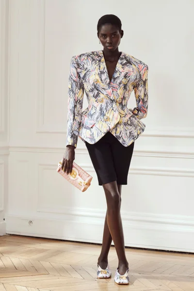 Look 34